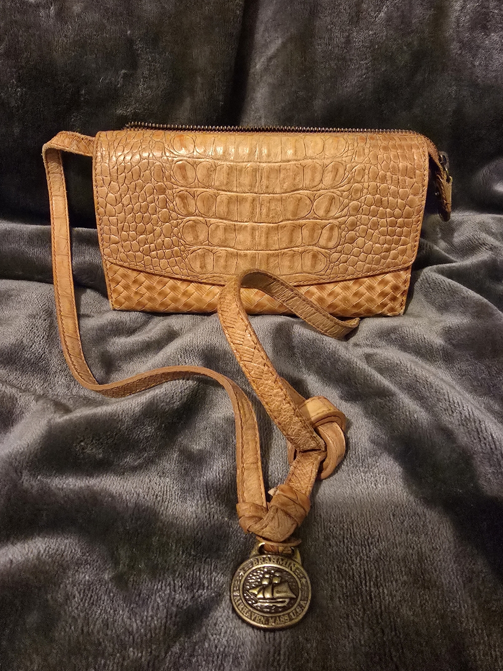 Y2K Vintage Brahmin, Tan Croc-Embossed Crossbody with Brahmin Brass Tag Detail